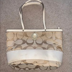 Coach purse